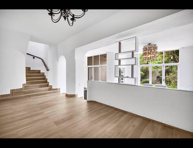 3 BEDROOM TOWNHOUSE FOR SALE IN VICTORY PARK